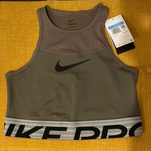 Activewear: Nike Pro Dri-Fit (Color: Olive green)